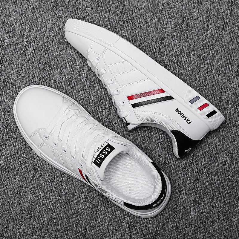 Lässiger Sneaker mit tricolor Streifen