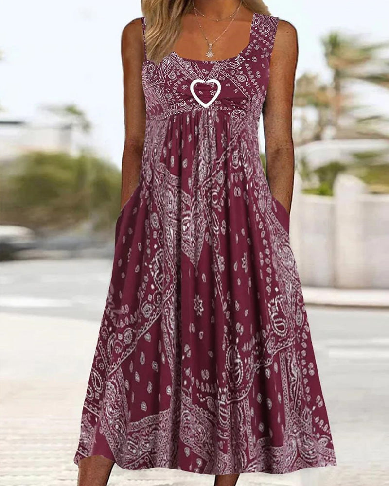 Fließendes ärmelloses Ibiza Kleid