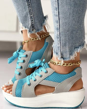 Kontrastfarbene Muffin Sandalen