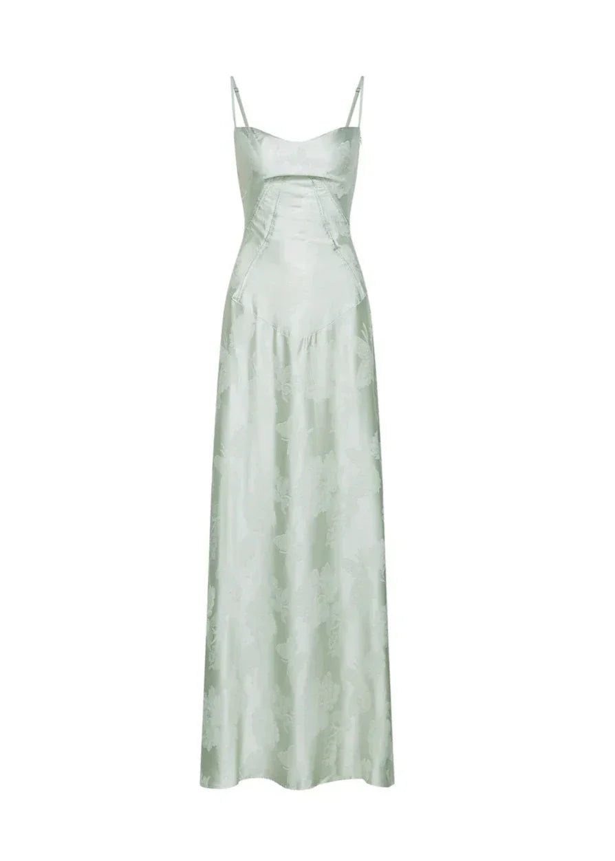 Tailliertes Satin Maxikleid