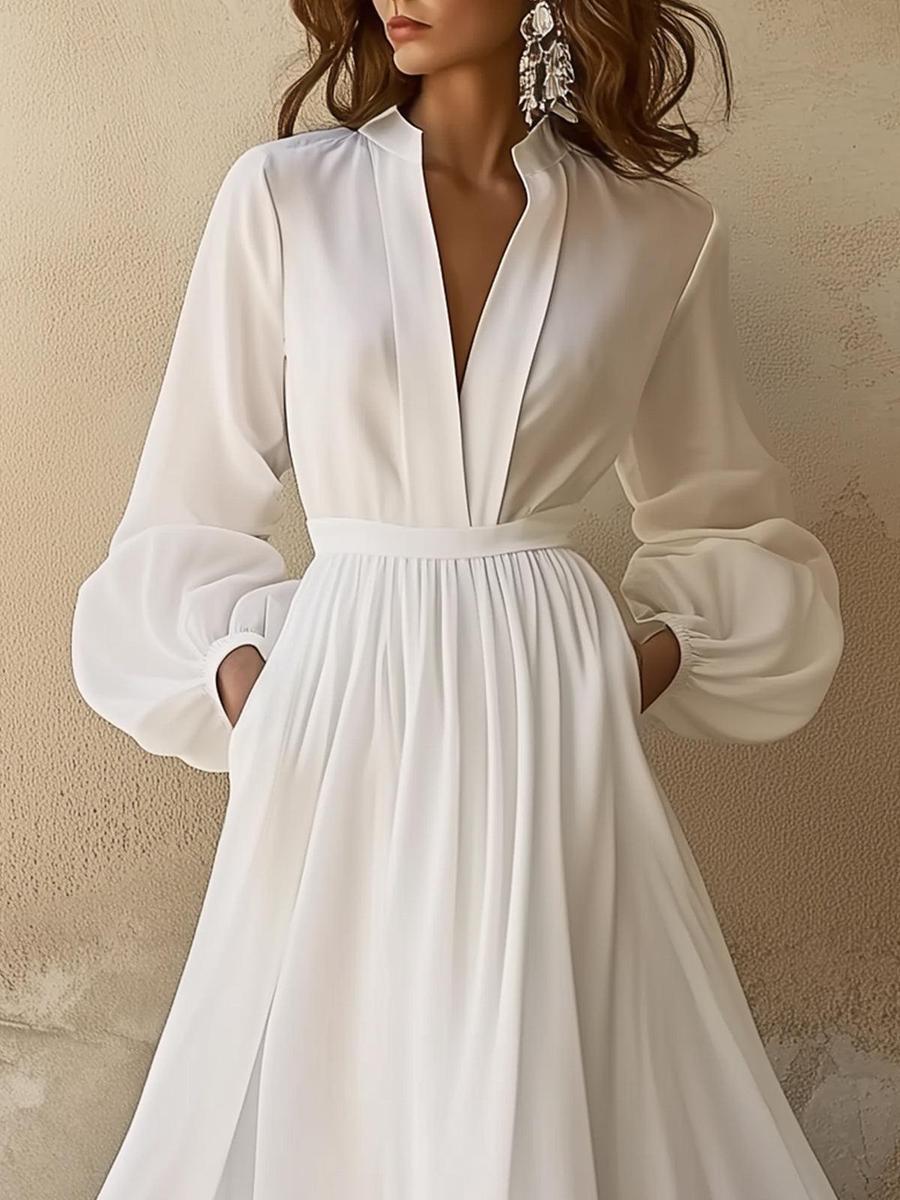 Fließendes weißes Maxikleid