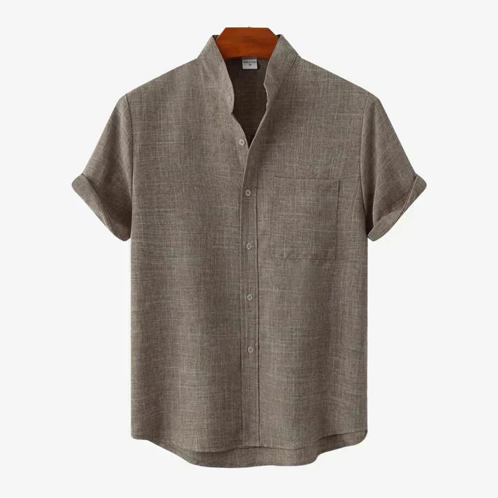 Lässiges Sommershirt mit Brusttasche