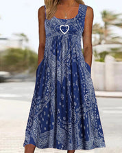 Fließendes ärmelloses Ibiza Kleid