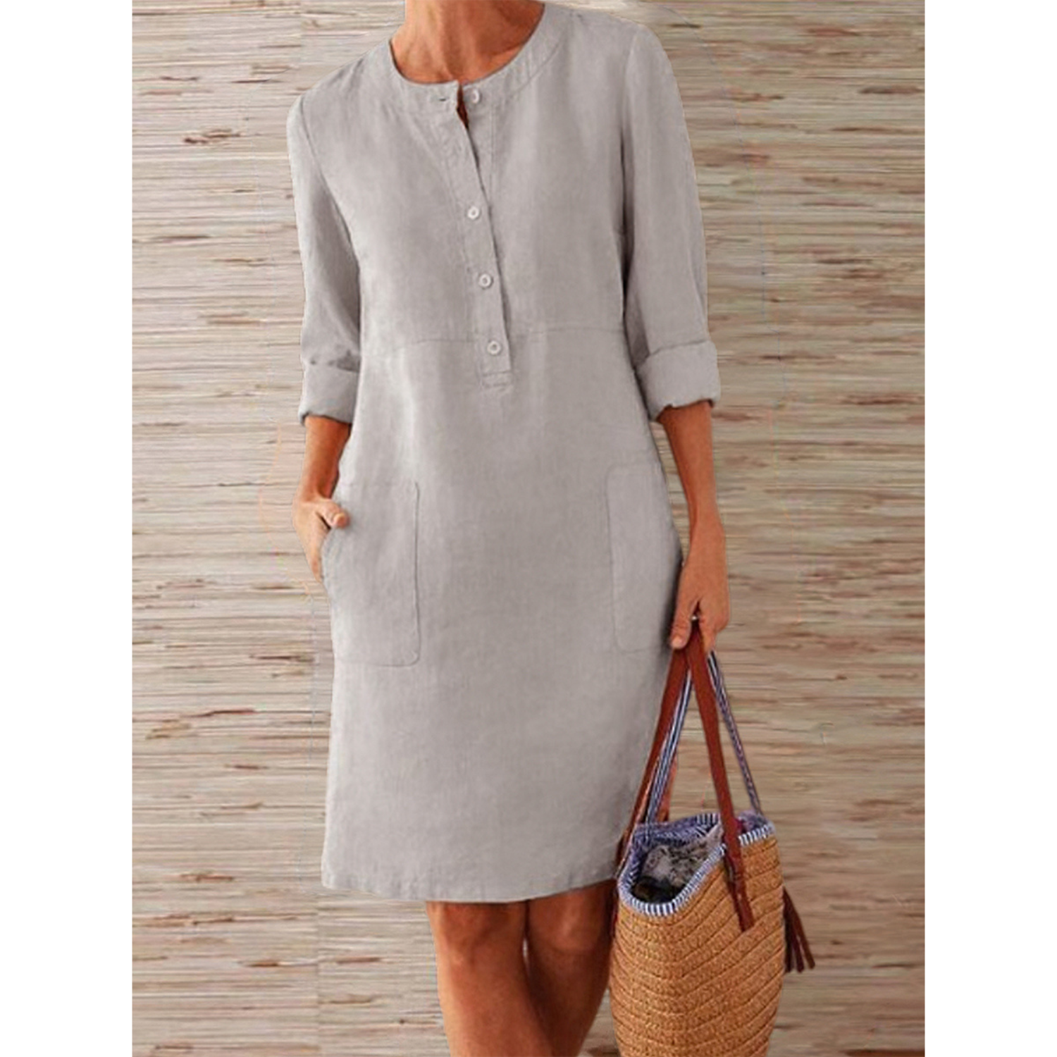 Einfaches knielanges Kleid