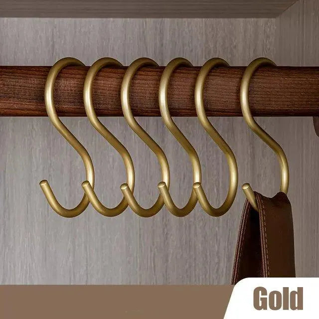 5-pcs-matte-goldsilver-small-s-shape-hook-holders-modern-practical-clothes-hanger-besontique-home-2.jpg