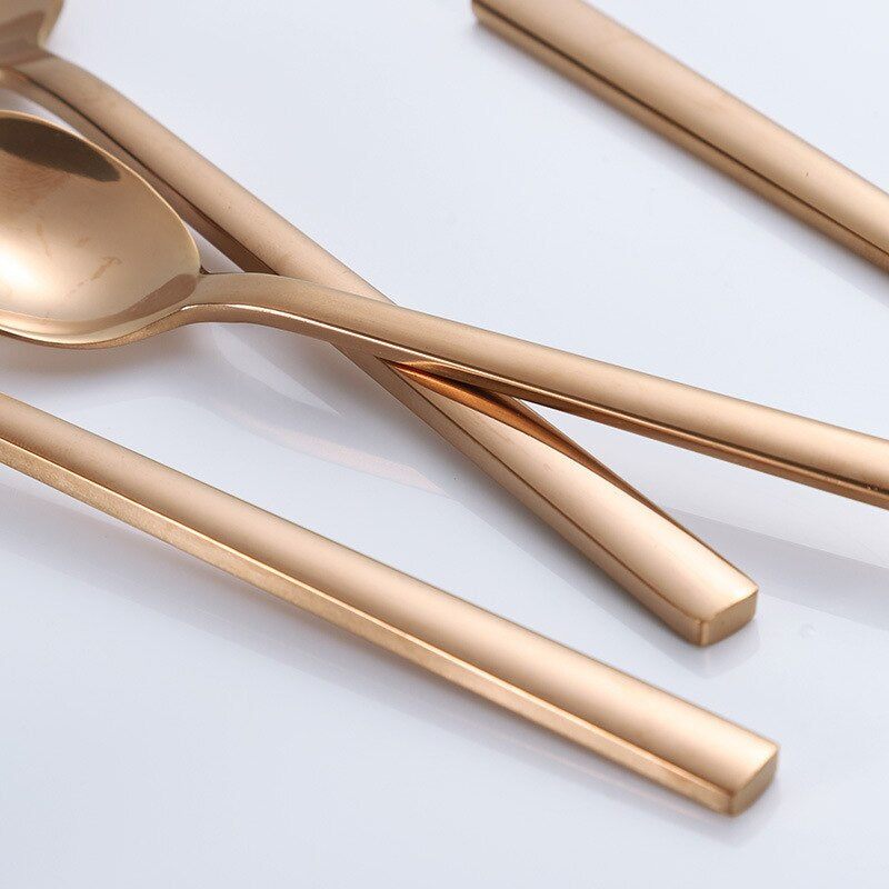 30-teiliges modernes Besteckset