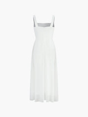 Zeitloses Quadratausschnittkleid