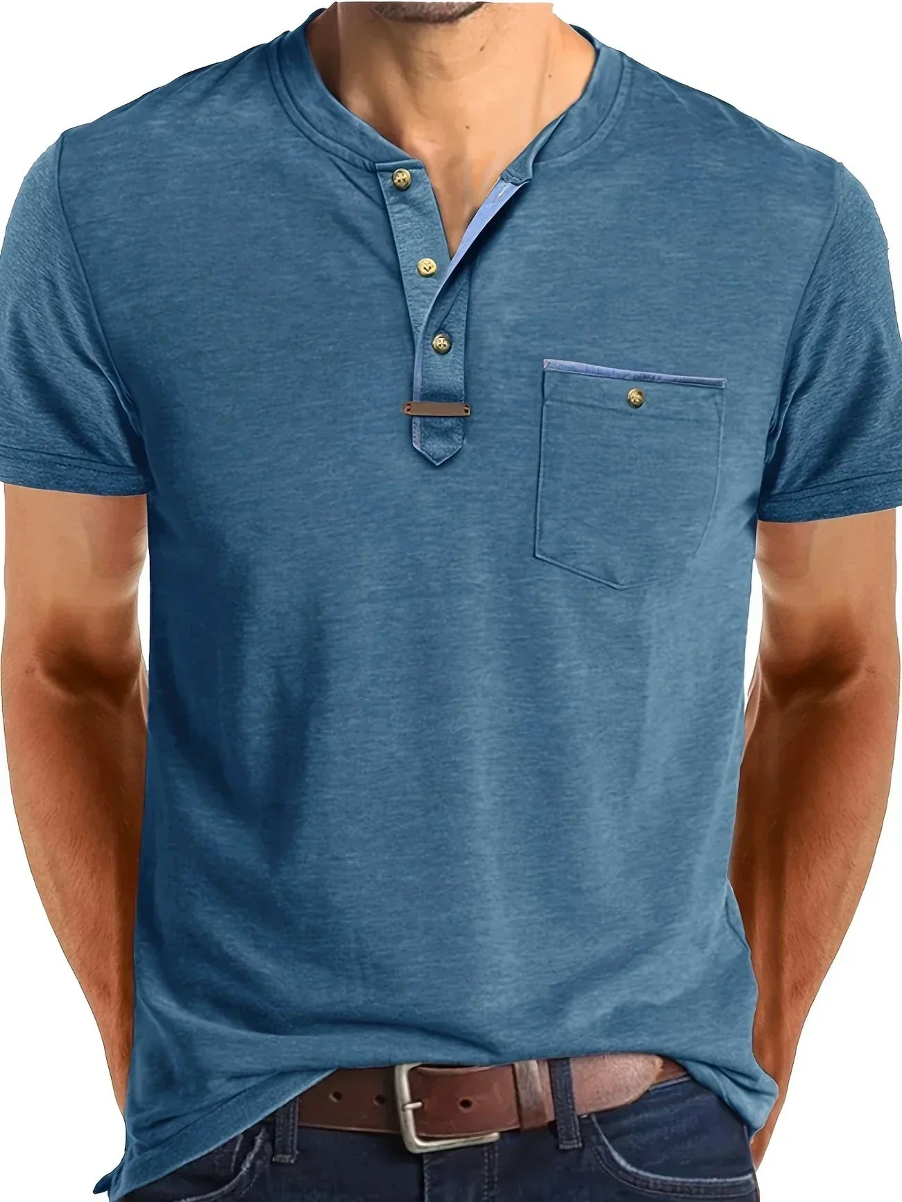 Lässiges T-Shirt mit Brusttasche