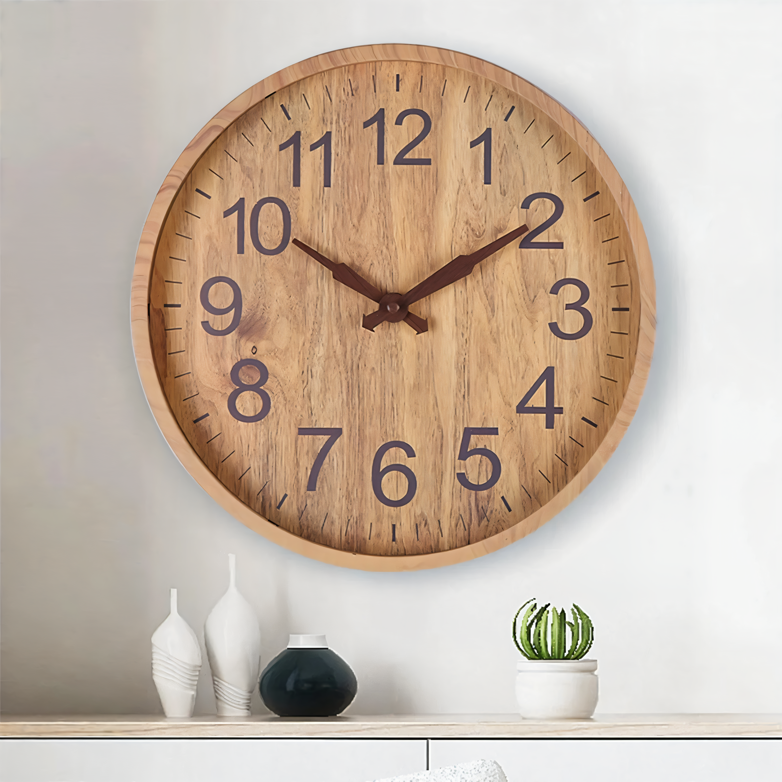 Ästhetische Runde Wanduhr aus Holz
