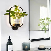 Elegante Wandleuchte für Pflanzen
