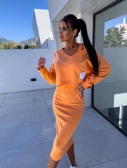 Lässiges Set aus Kleid und Sweatshirt