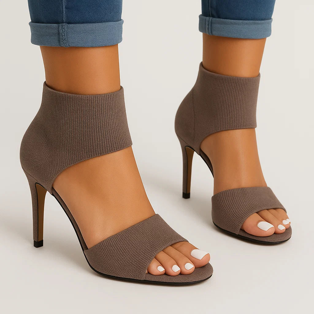 StylischerschickerAbsatz_Brown2.webp