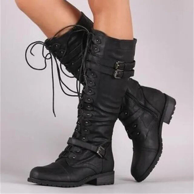 Retro-Stiefel mit flacher Schnalle und Schnürung