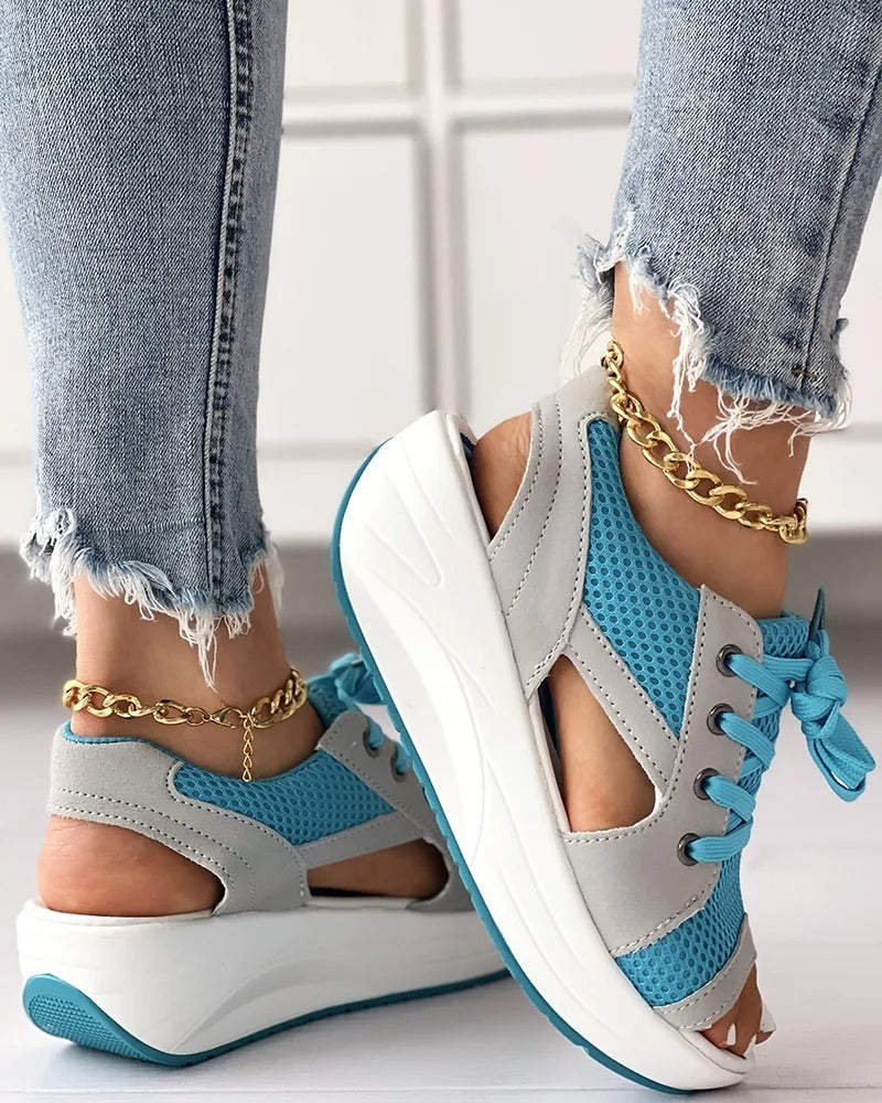 Kontrastfarbene Muffin Sandalen