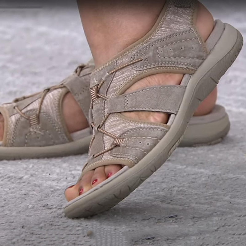 Sandalen mit Fußgewölbestütze