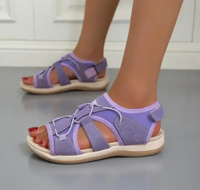 Sandalen mit Fußgewölbestütze