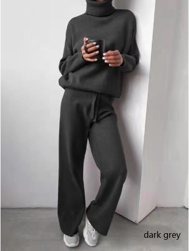 Zweiteiliges Pullover und Hosen Set