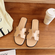 Trendige H-Profil Sandalen