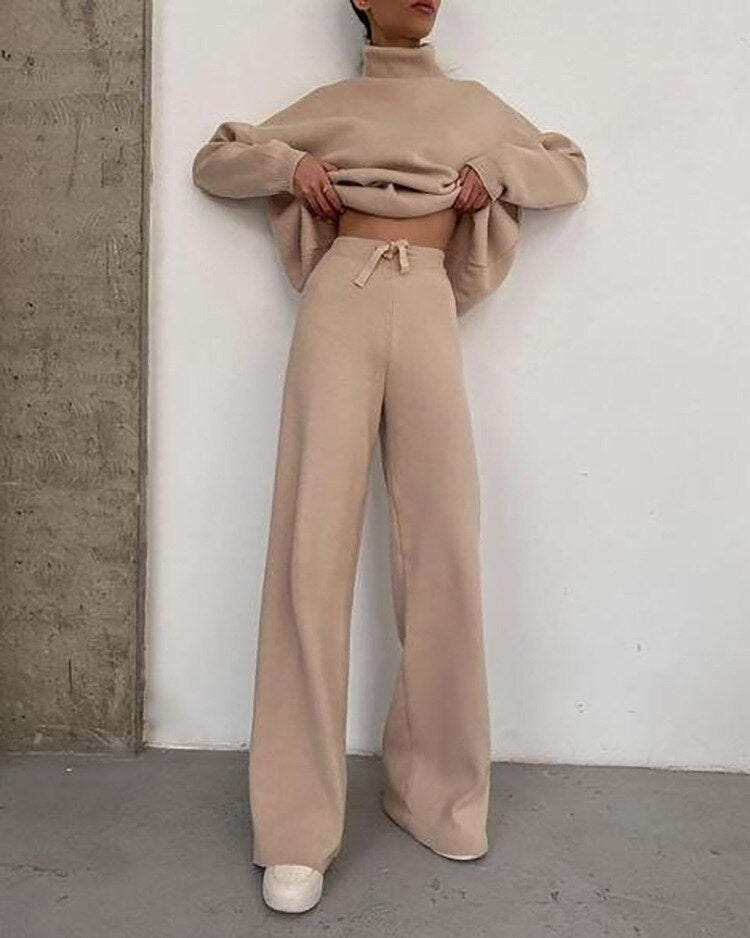 Zweiteiliges Pullover und Hosen Set