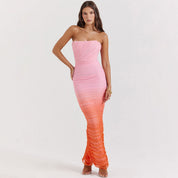 Schönes Verlaufendes, gerafftes Maxikleid